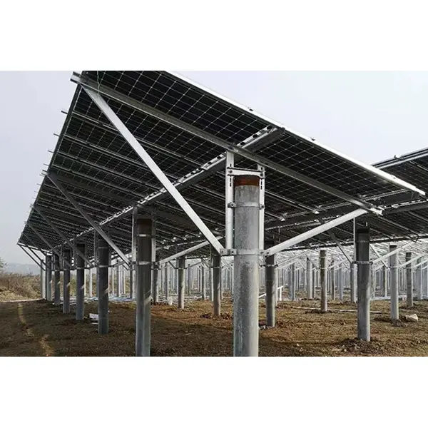 Sistema de montagem solar de poste único no solo